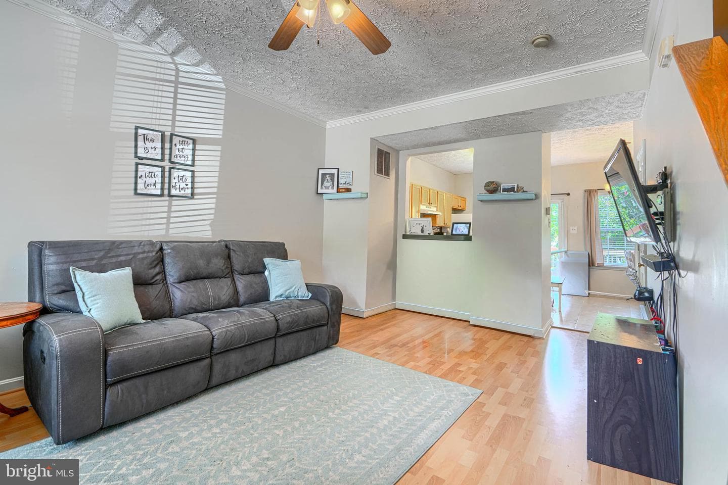 1137 Splashing Brook Drive photo 6