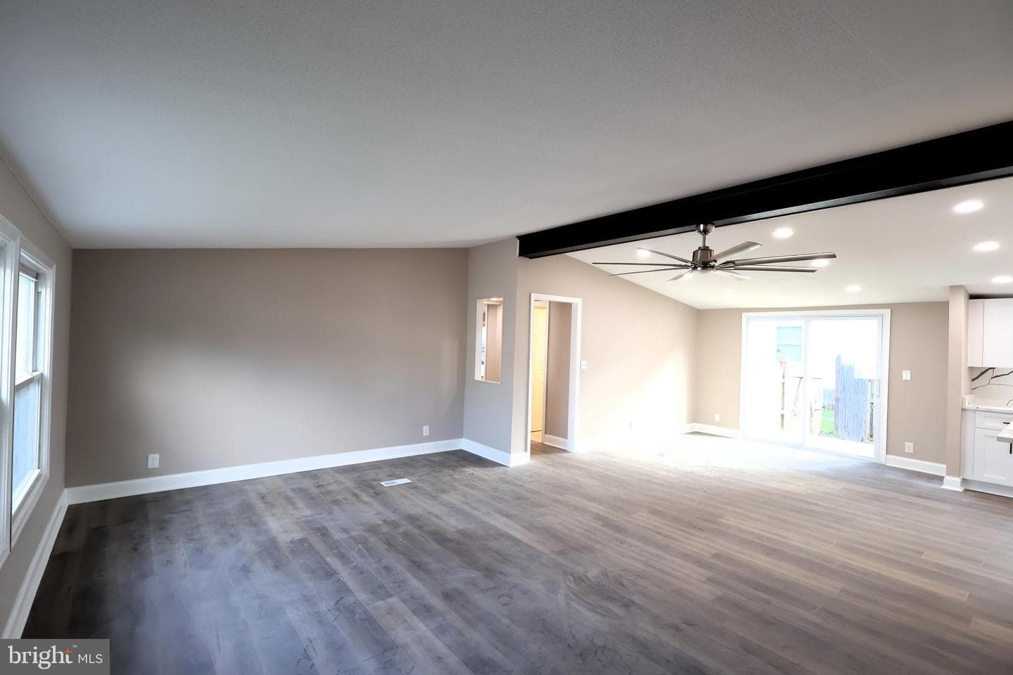 4017 Sharilynn Drive photo 12
