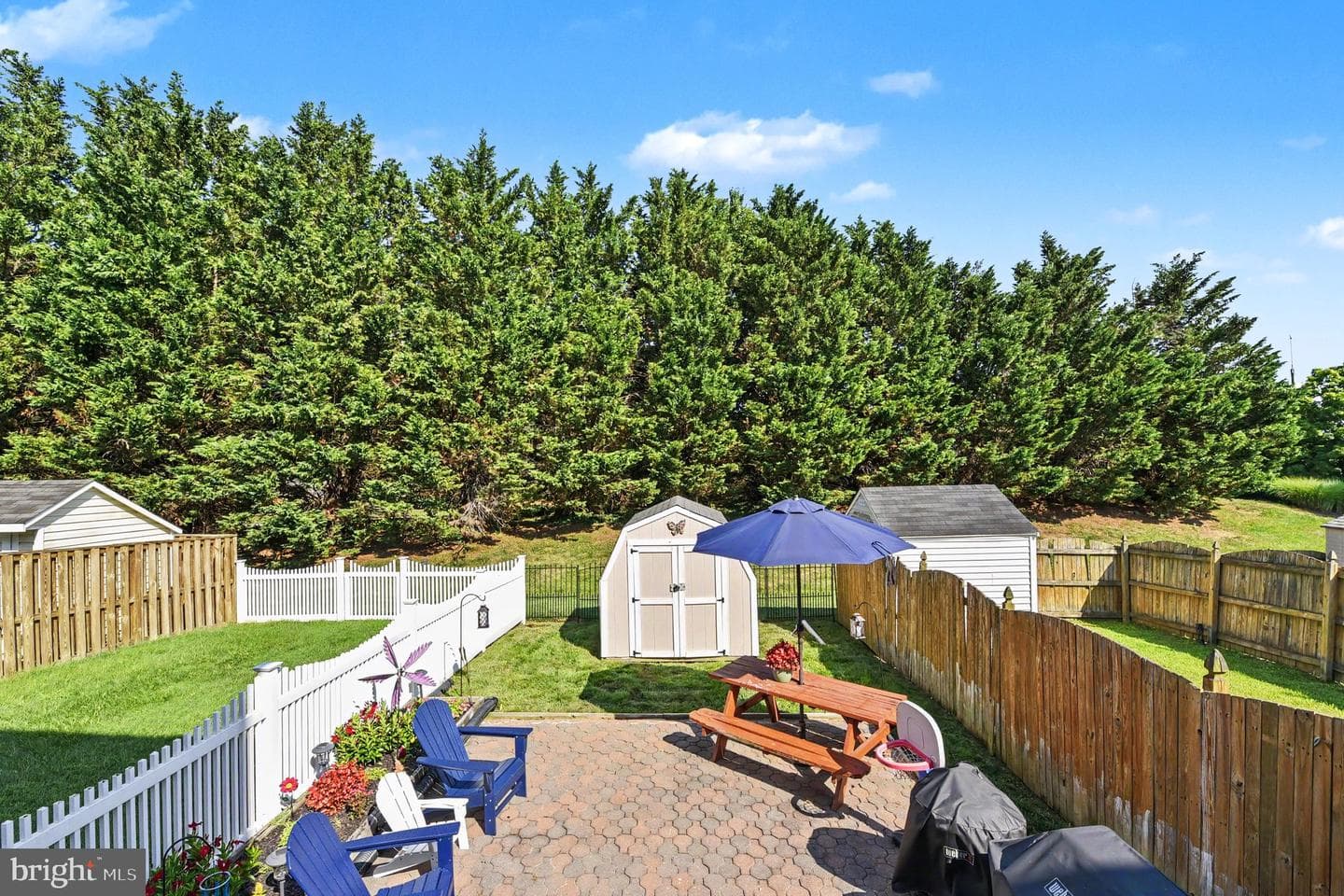 709 Kirkcaldy Way photo 25