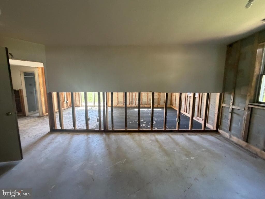 602 Rowe Drive photo 36