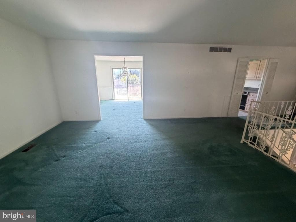 602 Rowe Drive photo 7