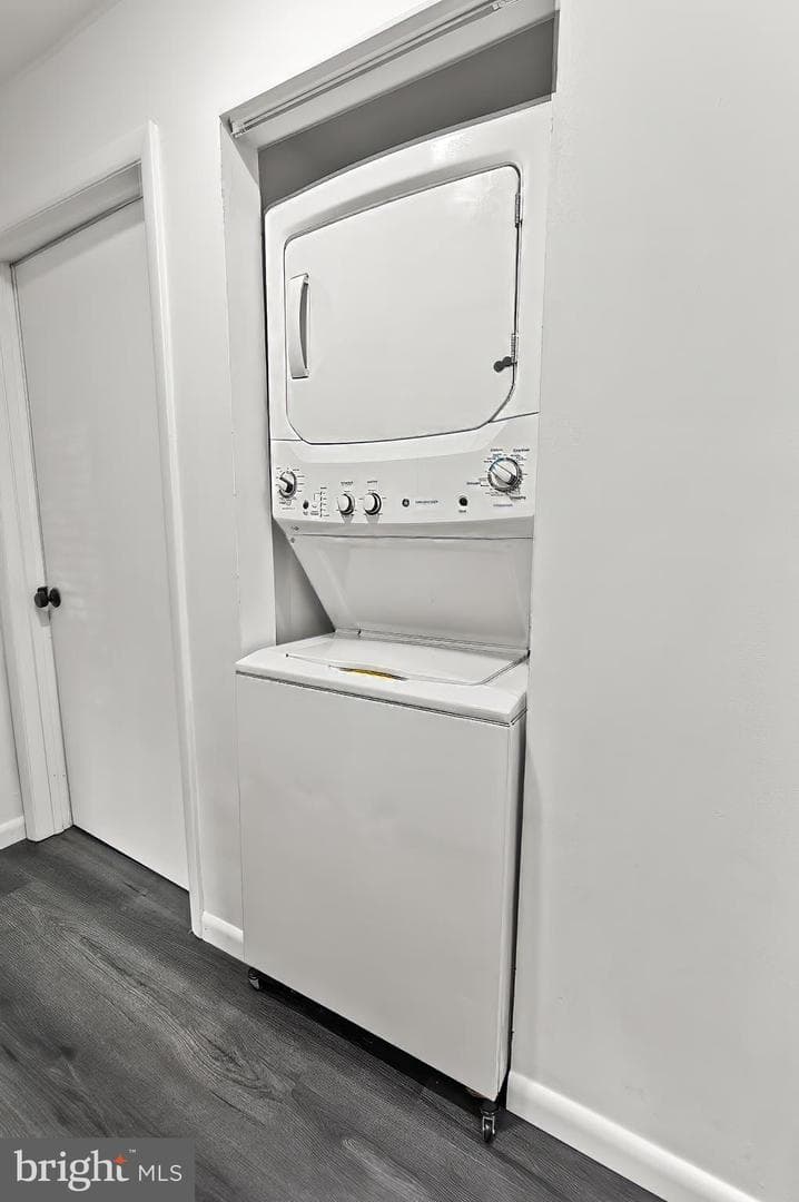 1002 Magnolia Woods Court #1002-E photo 16