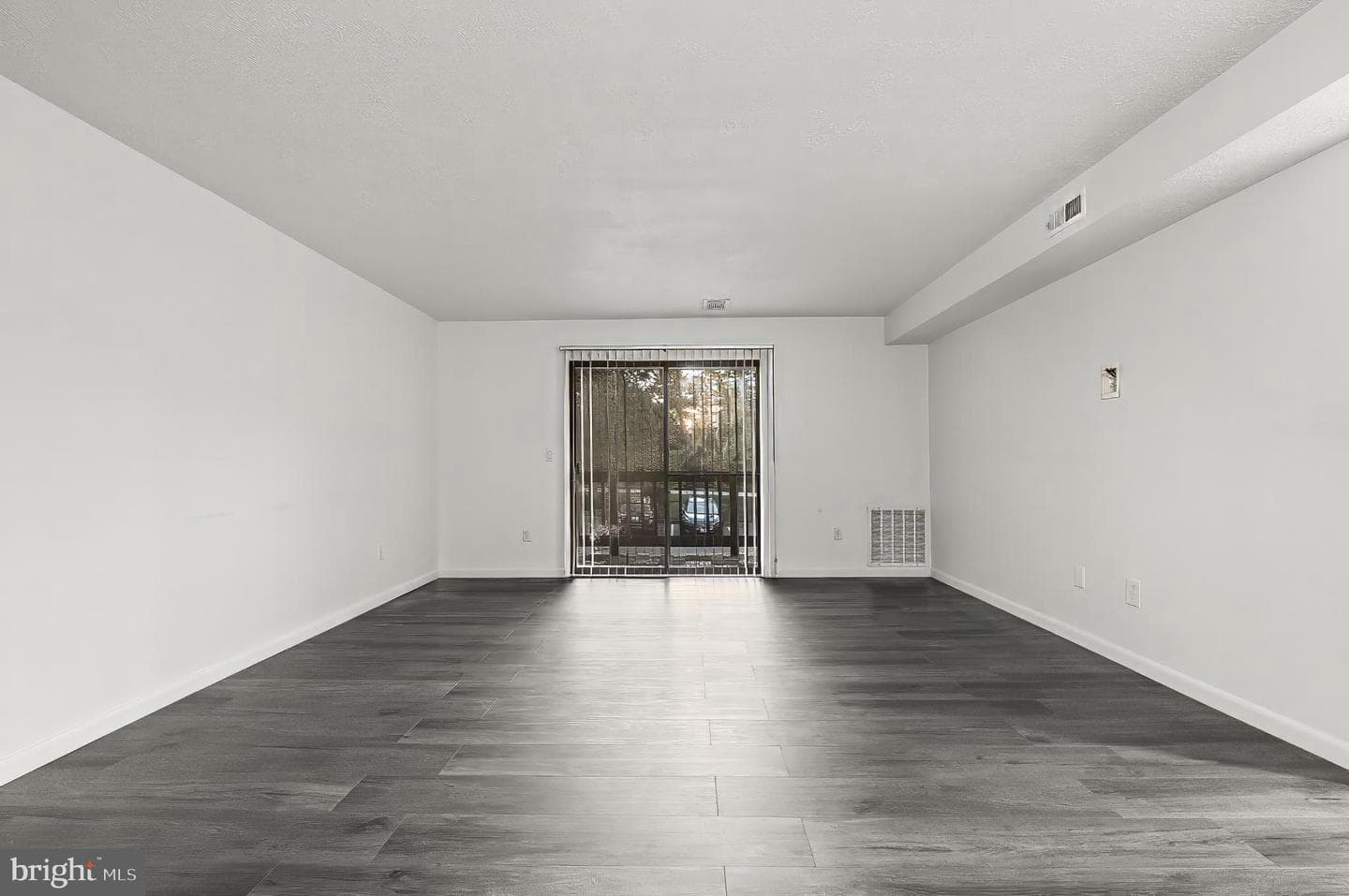1002 Magnolia Woods Court #1002-E photo 6