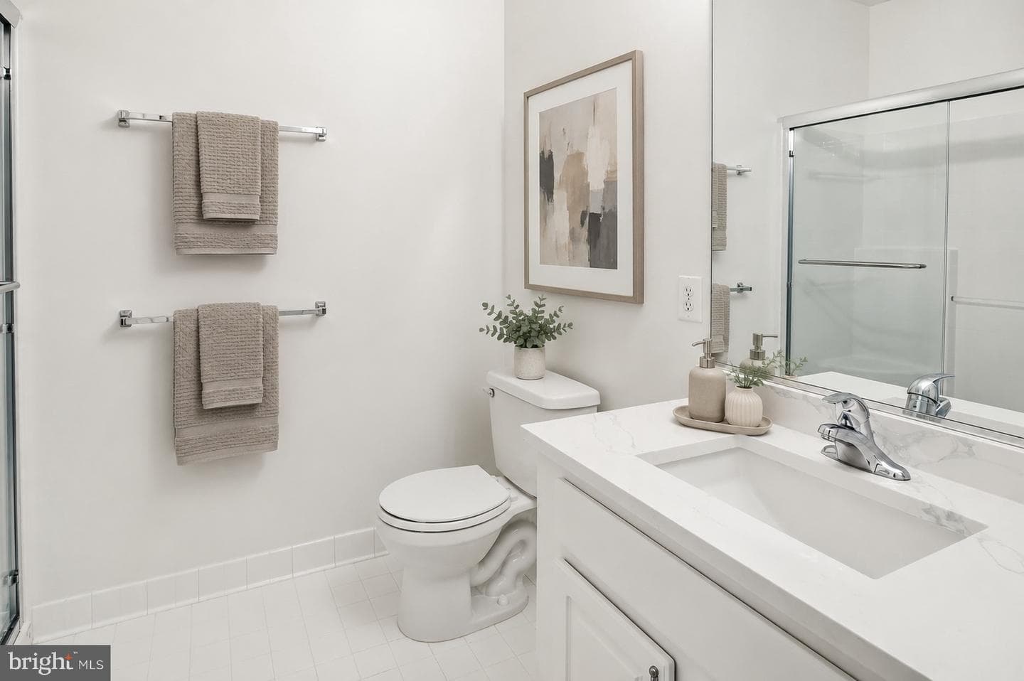 506 Lloyd Place #9 photo 16