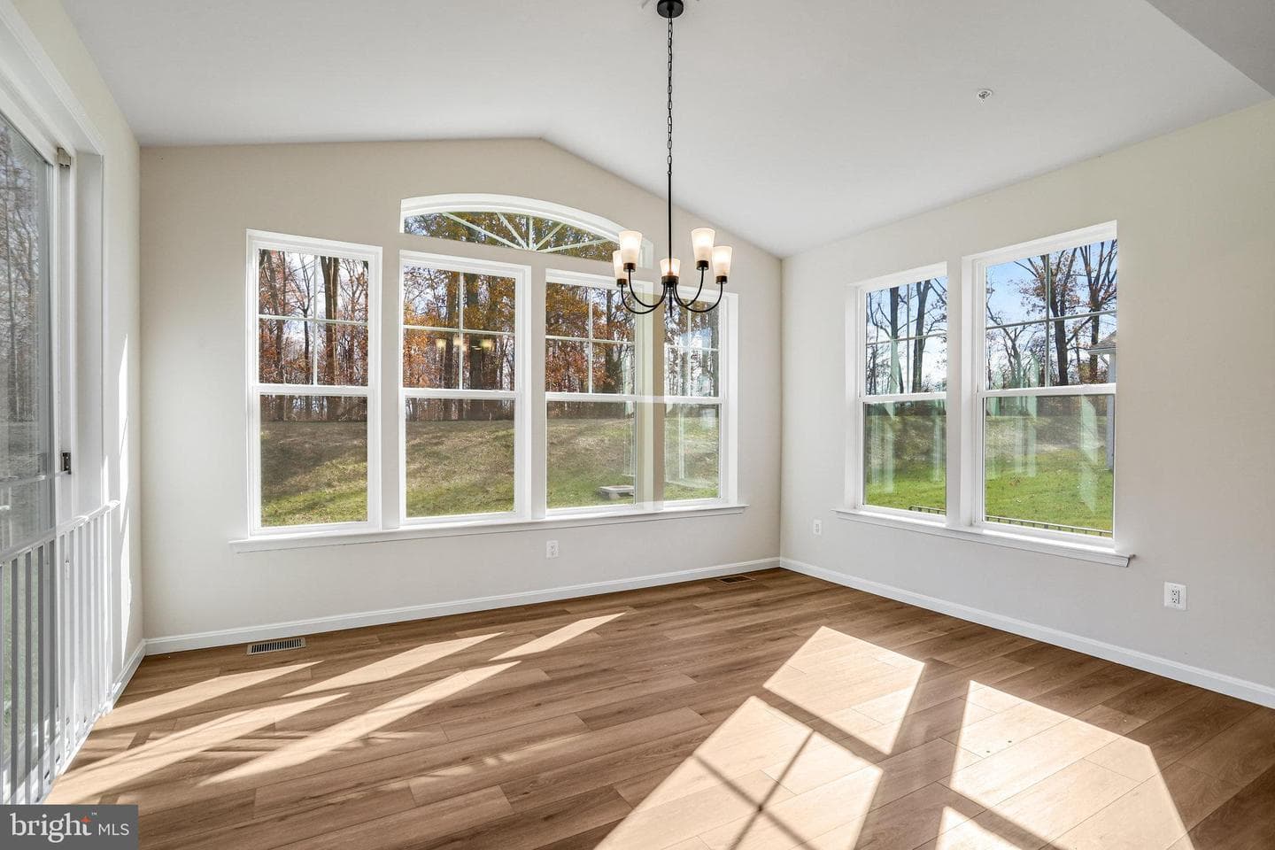1617 Shady Tree Court photo 34