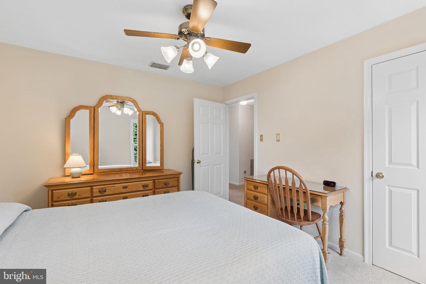 403 Silver Beech Court photo 43
