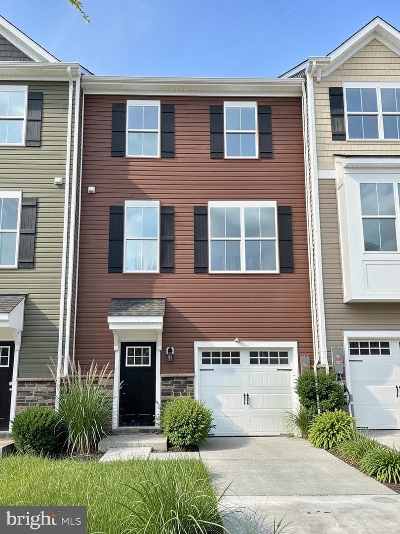 346 Aqua Square #181, Edgewood