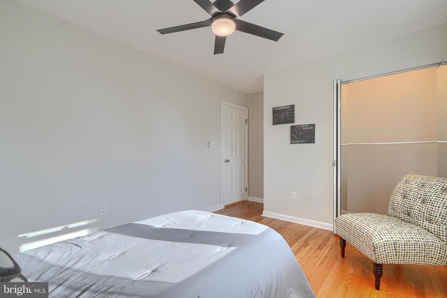 505 W Ring Factory Road photo 18