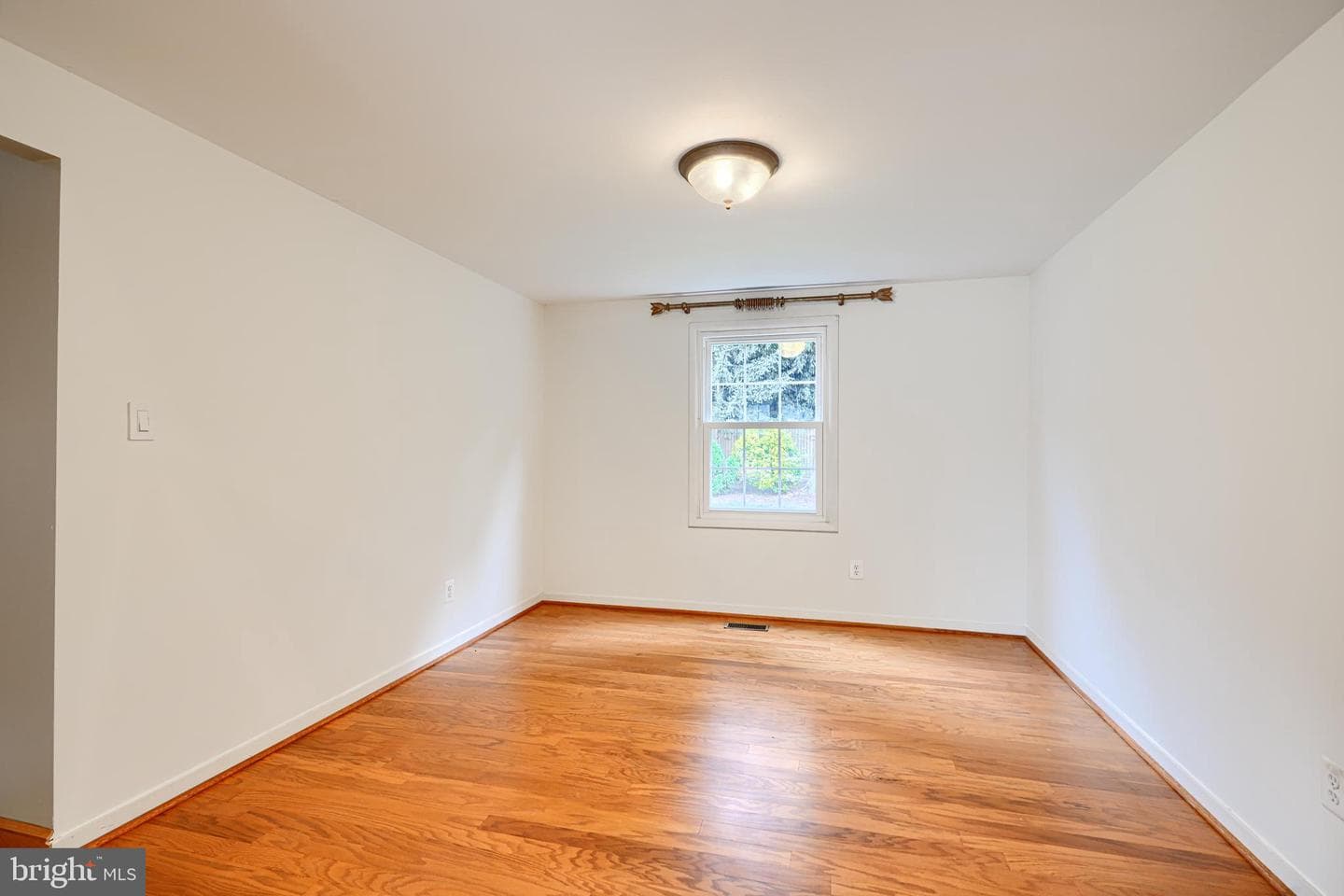 1505 Westminster Ct photo 13