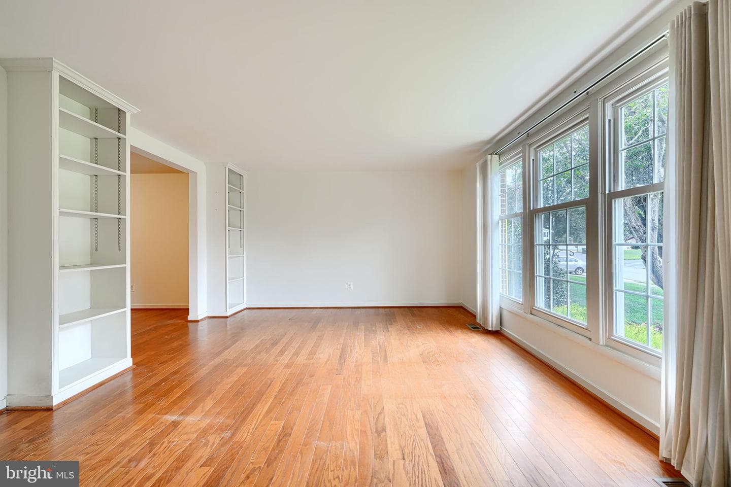 1505 Westminster Ct photo 9