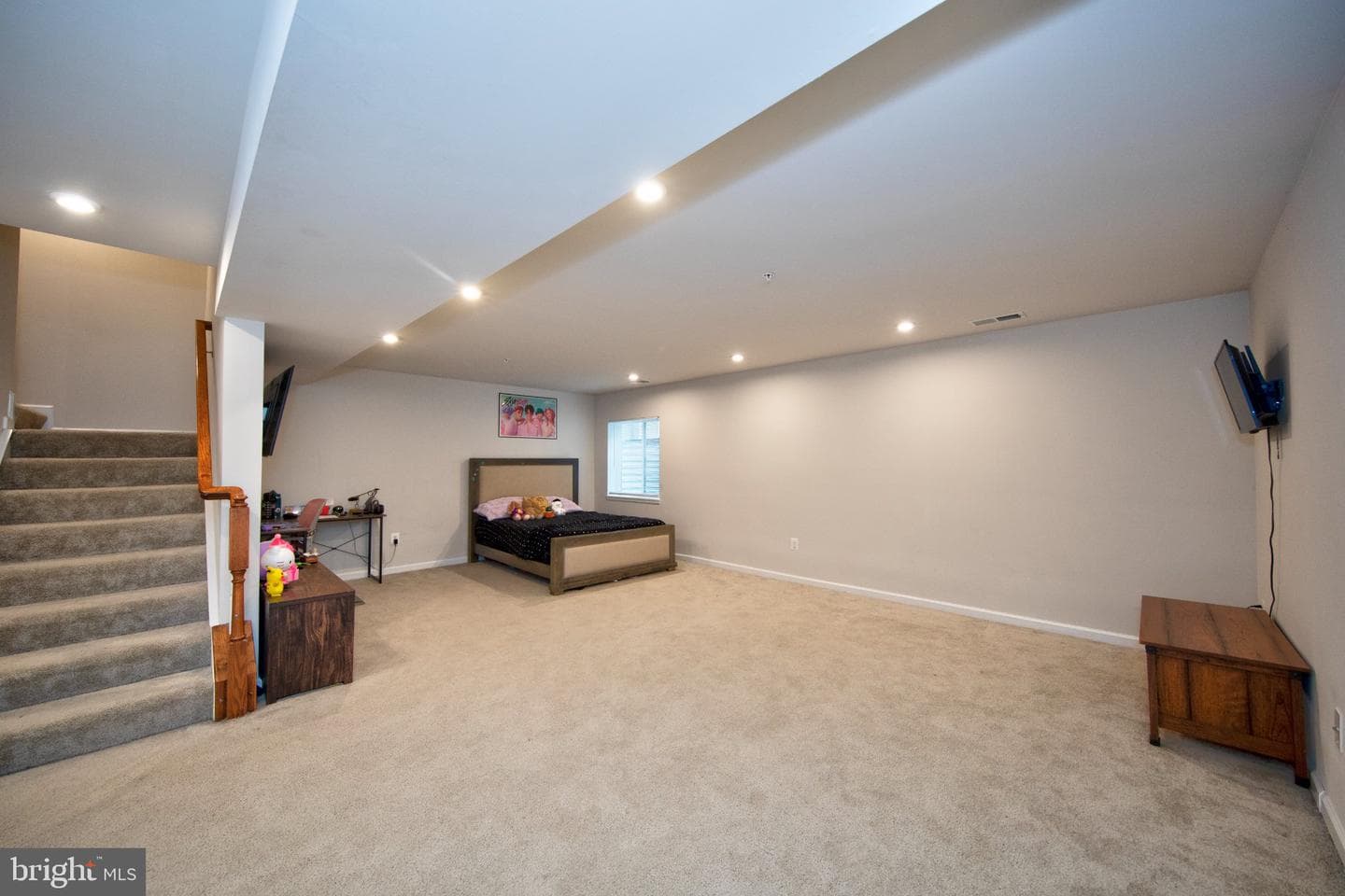 167 Hokeland Drive photo 25