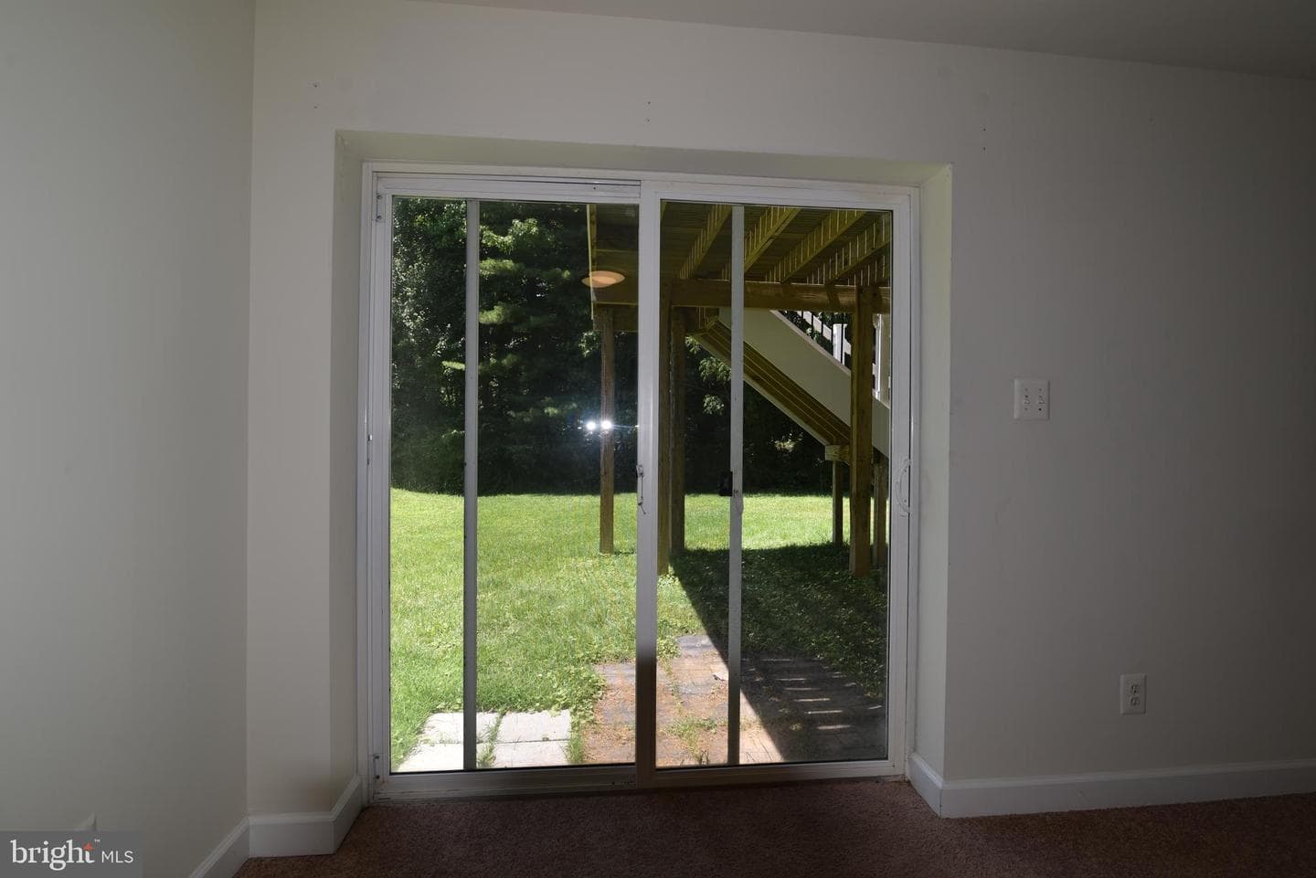 139 Hokeland Drive photo 101