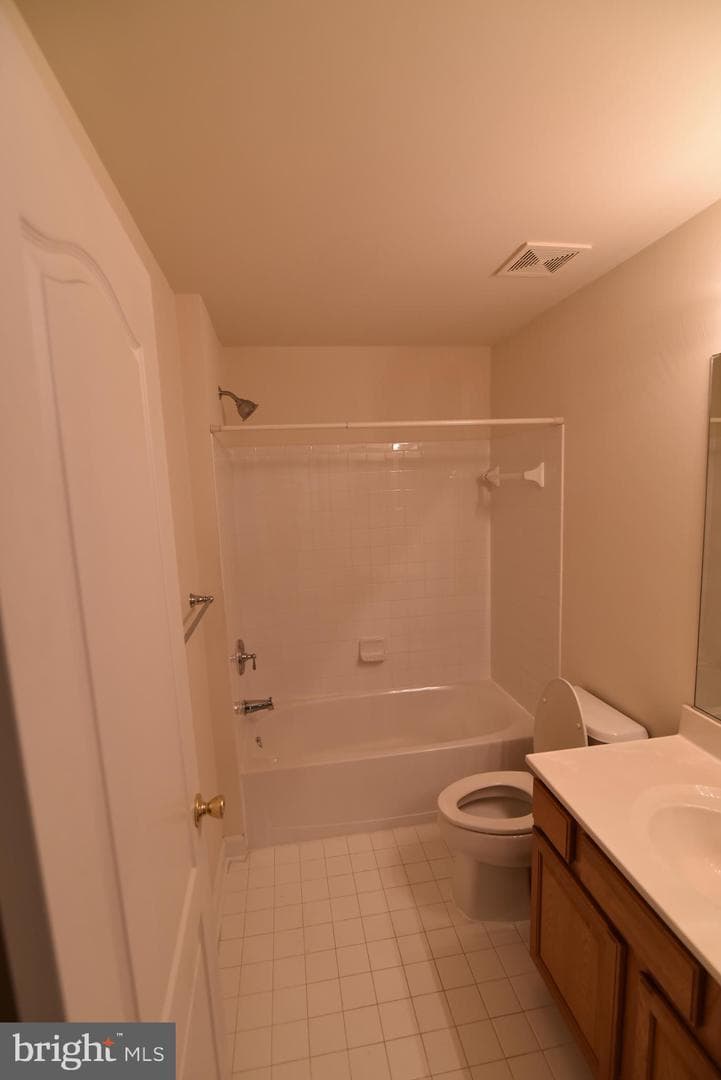 139 Hokeland Drive photo 104