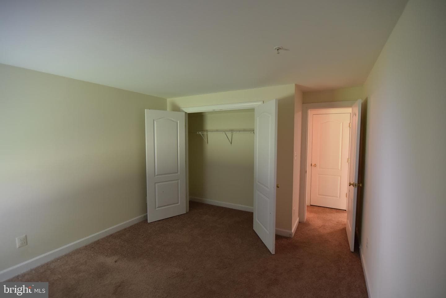 139 Hokeland Drive photo 108