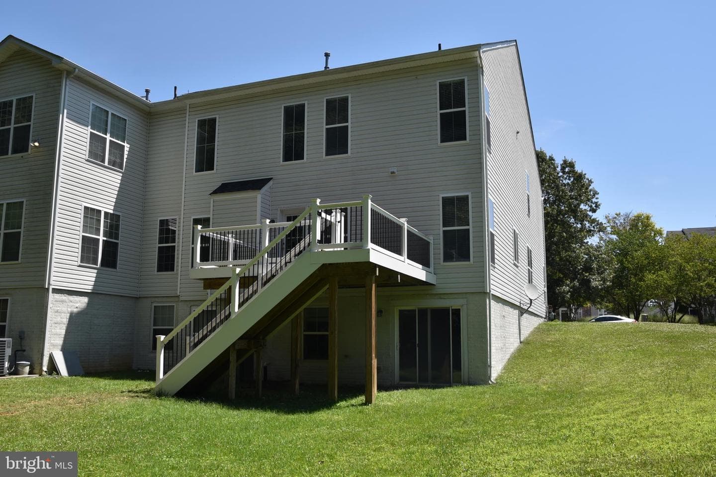 139 Hokeland Drive photo 13