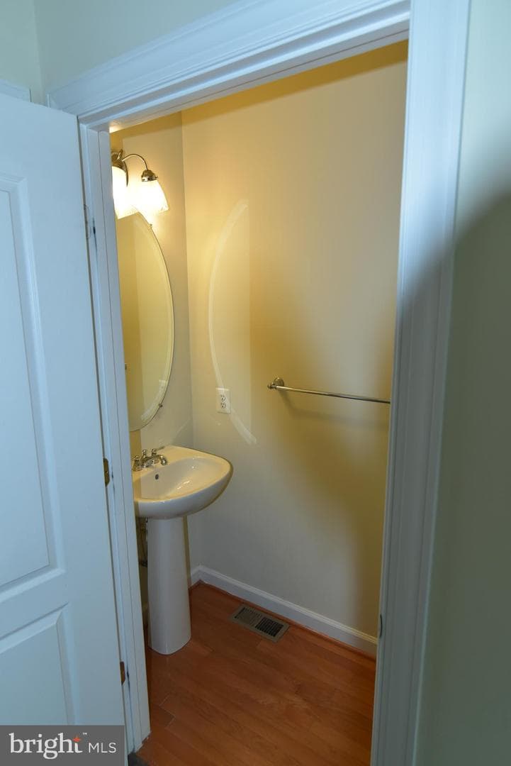 139 Hokeland Drive photo 30
