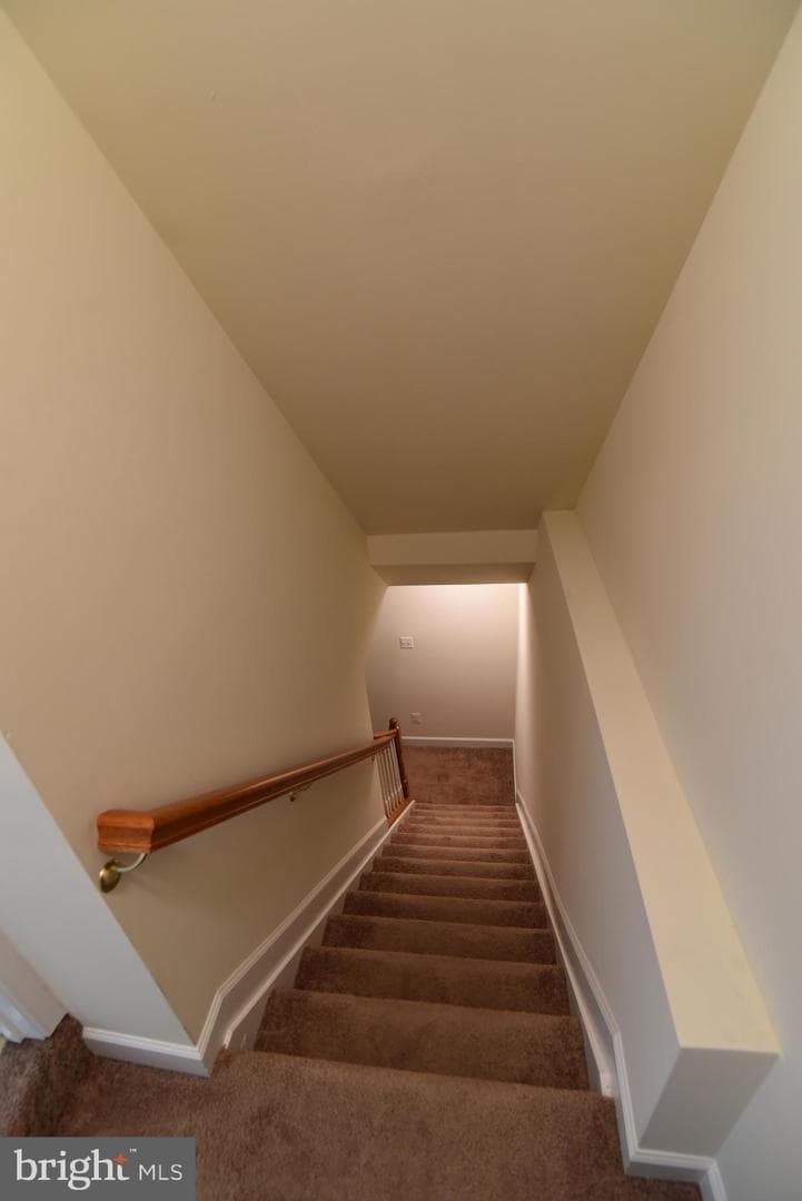 139 Hokeland Drive photo 87