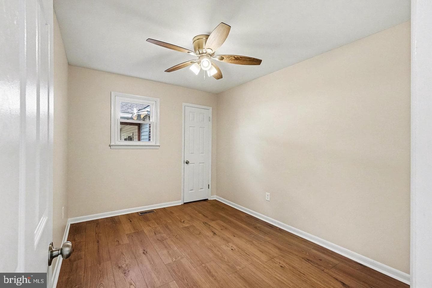 1507 Superior Street photo 31
