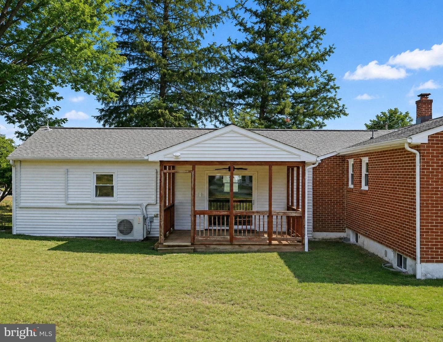 1507 Superior Street photo 40
