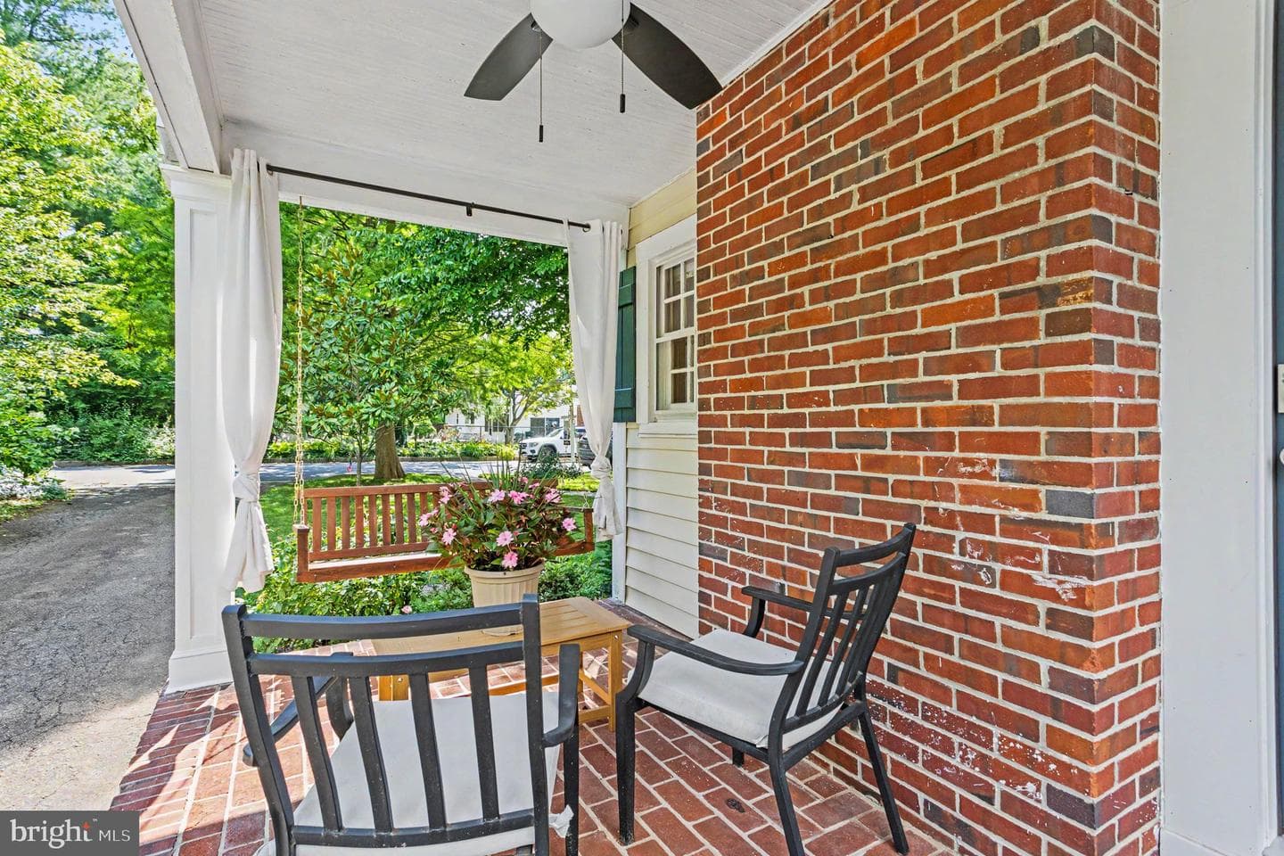 723 Roland Avenue photo 36