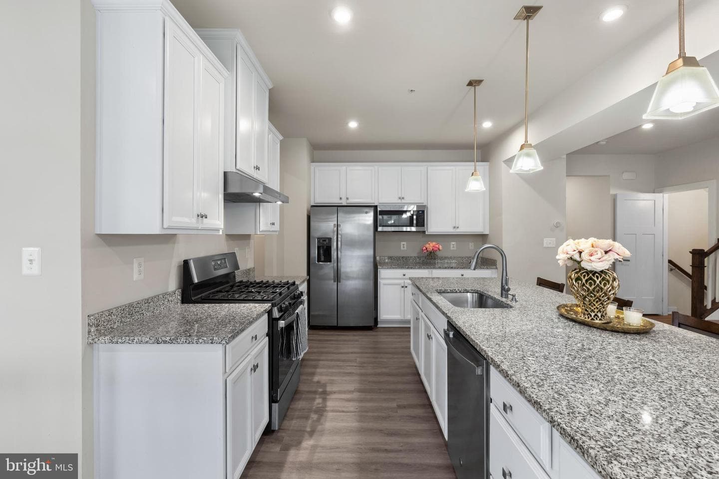 3604 Darvell Circle photo 20