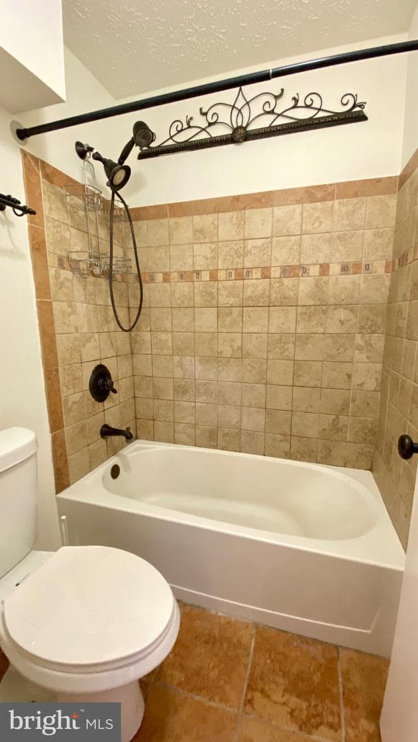 109 Breakwater Ct photo 23