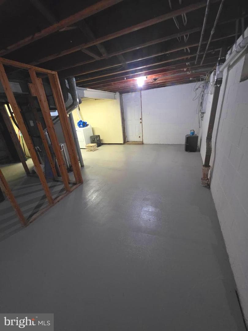 226 Garnett Road photo 29