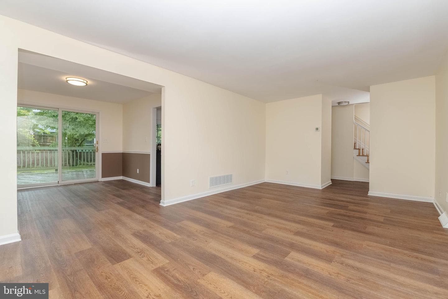 226 Garnett Road photo 7