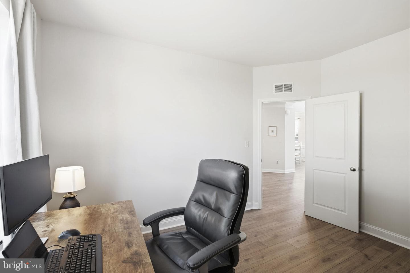 1301 Exmoor Lane photo 22