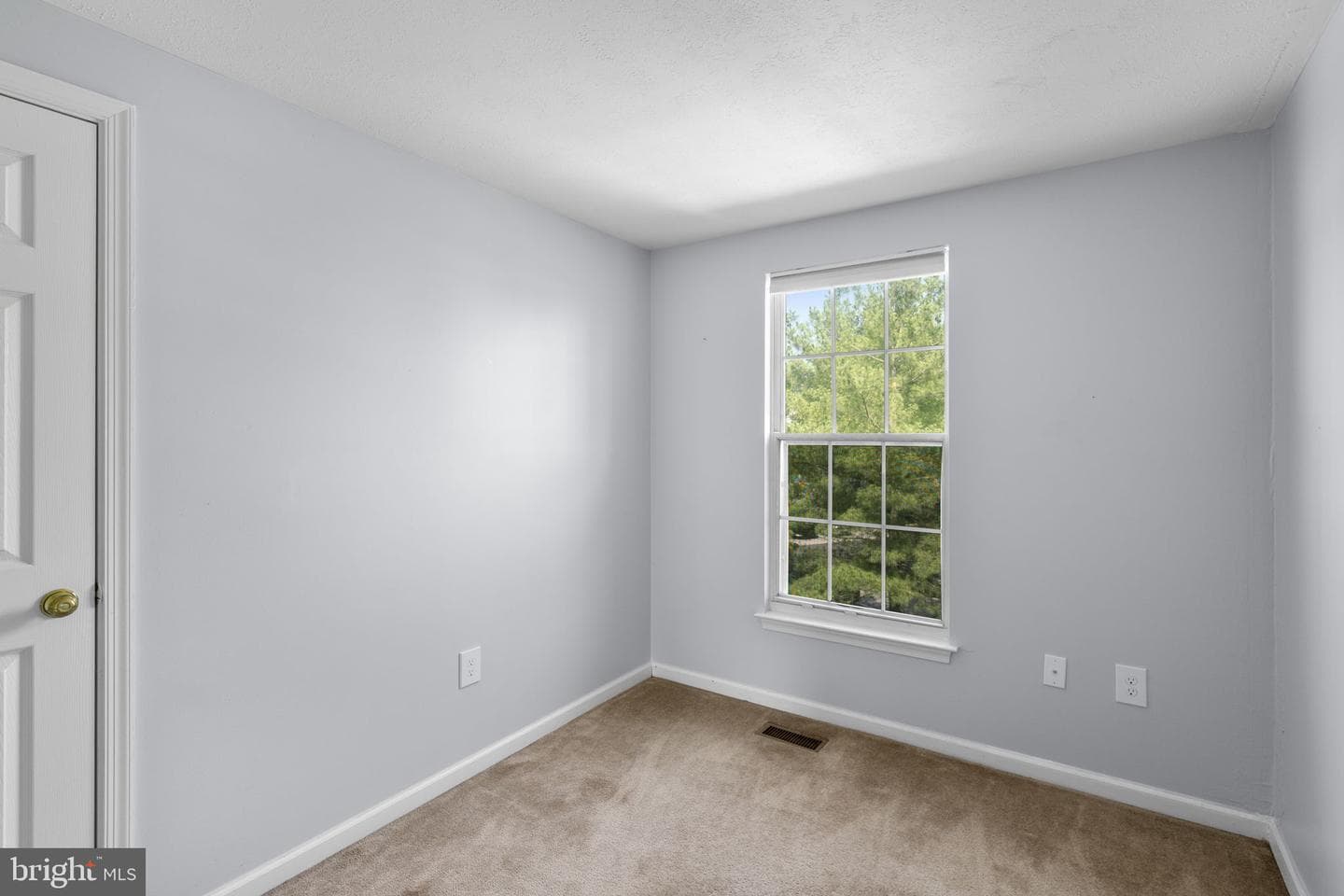 916 Pirates Court photo 21