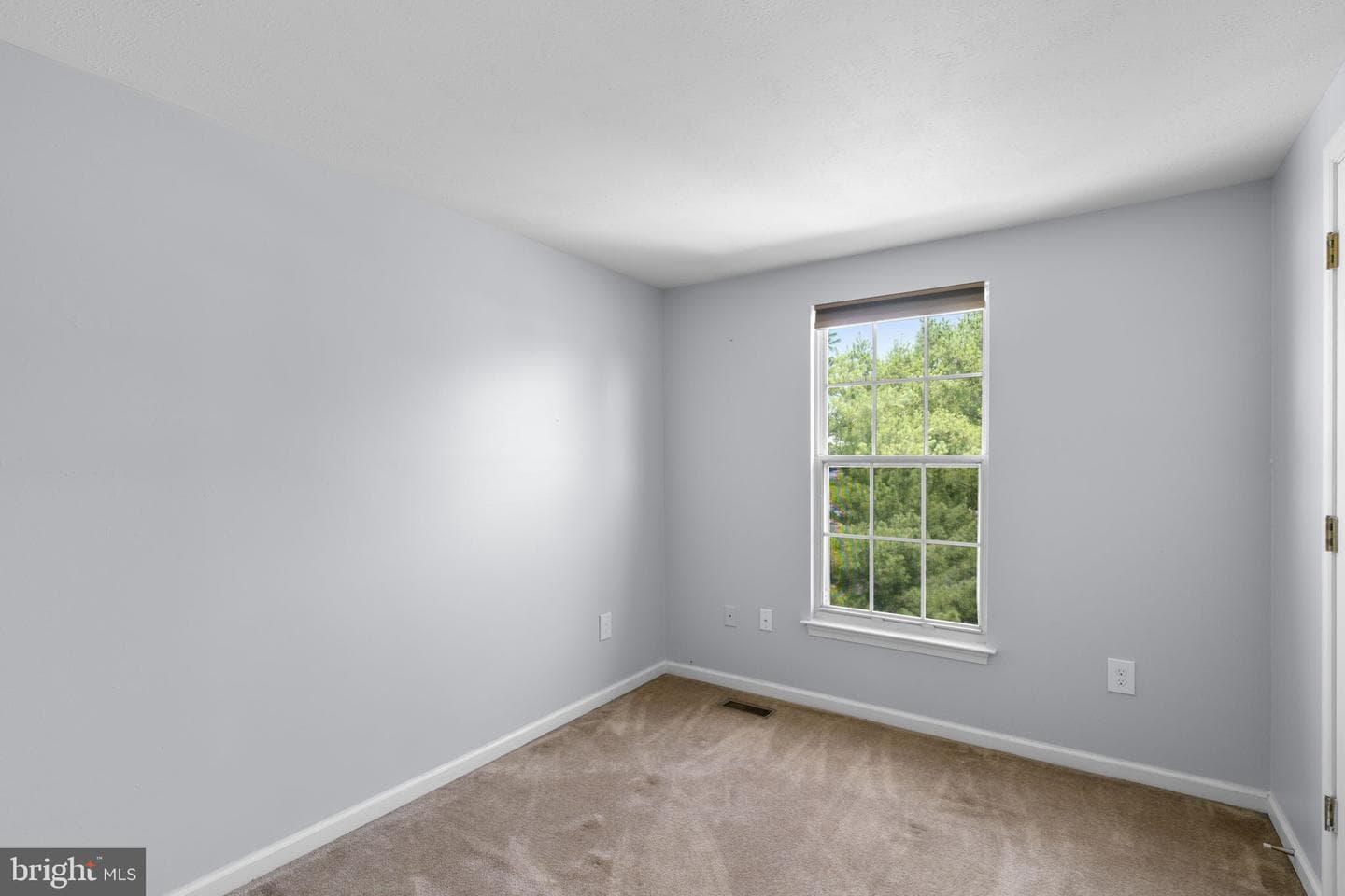 916 Pirates Court photo 24