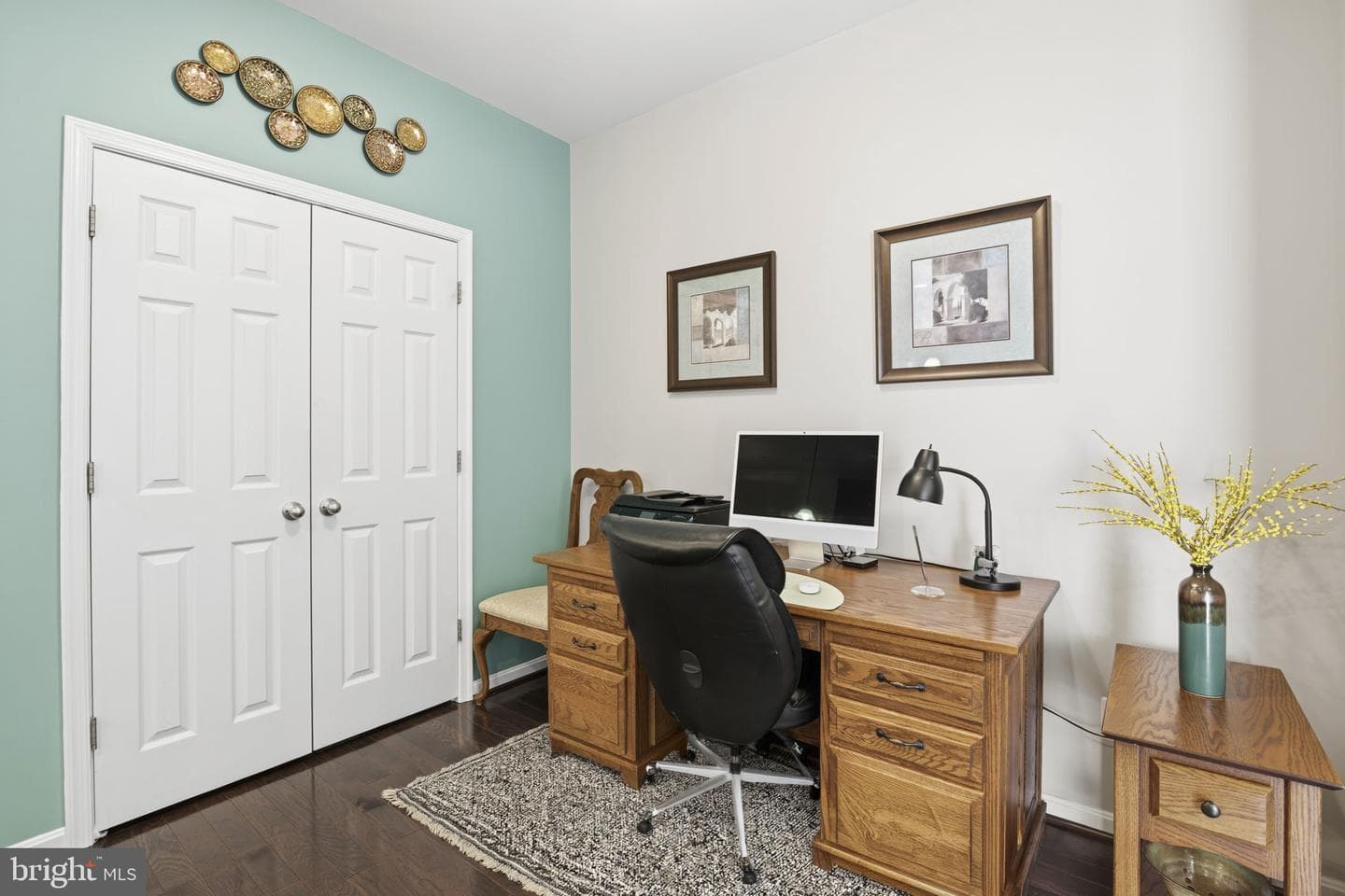 275 Mohegan Drive photo 13