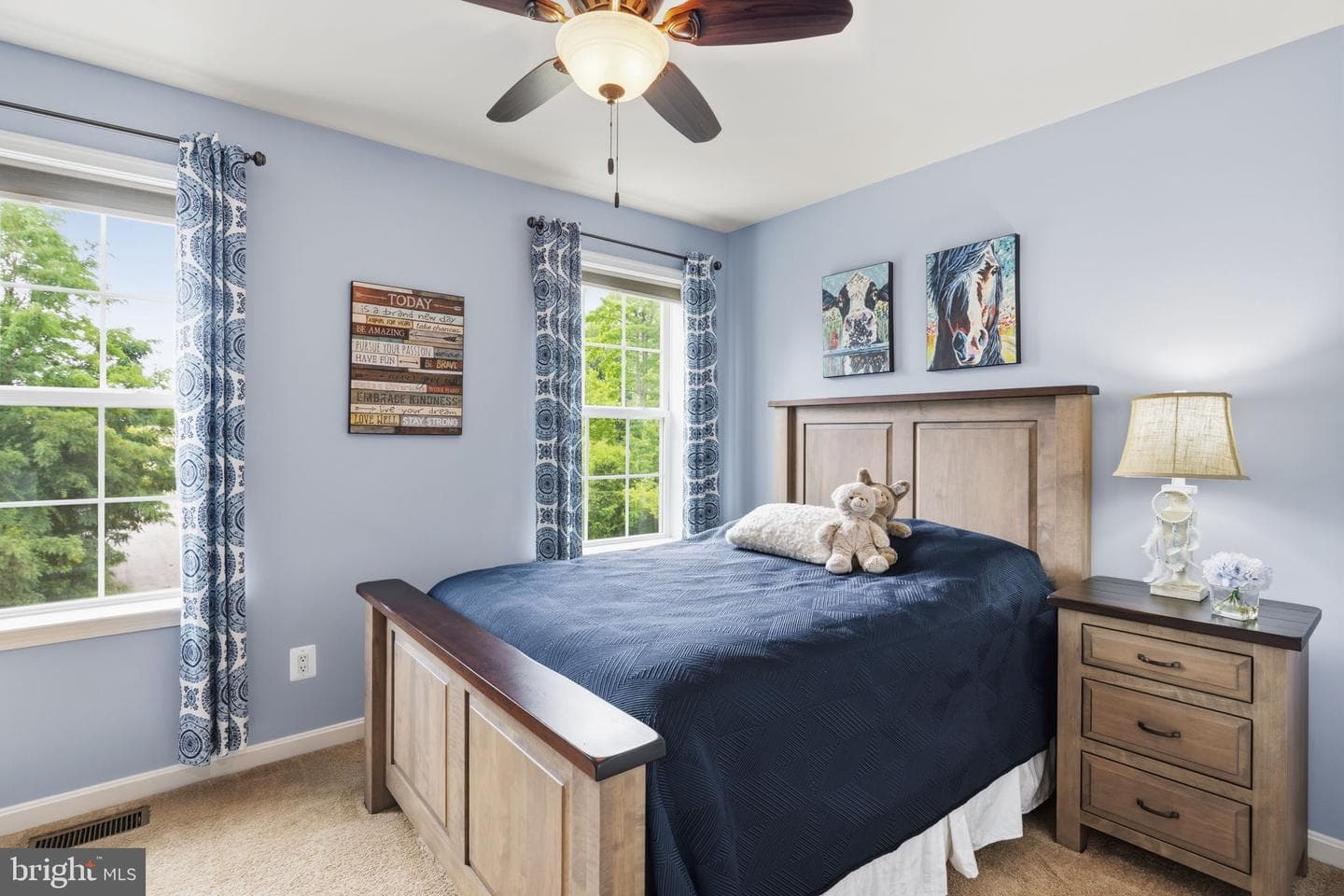 275 Mohegan Drive photo 23