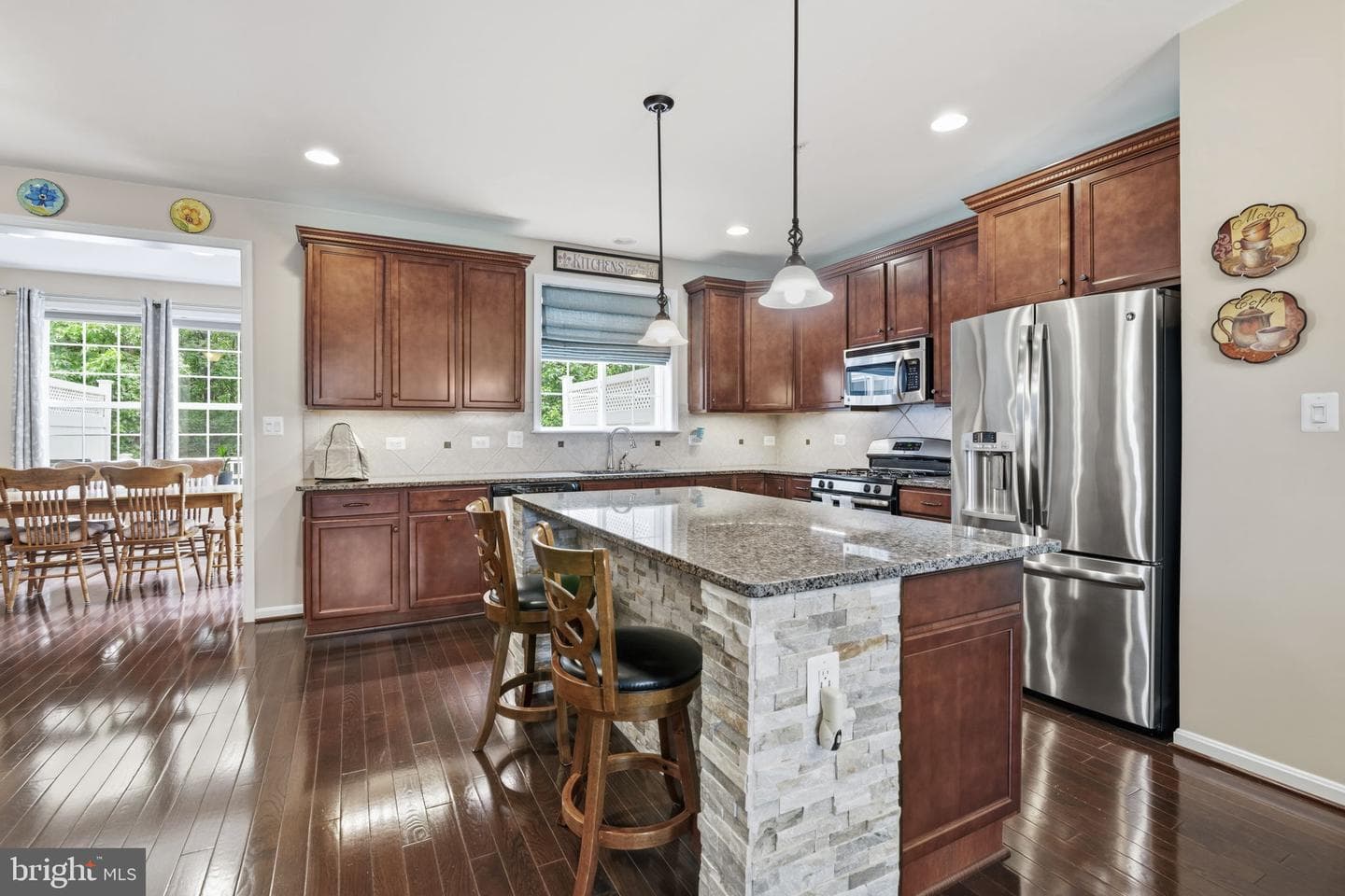 275 Mohegan Drive photo 8
