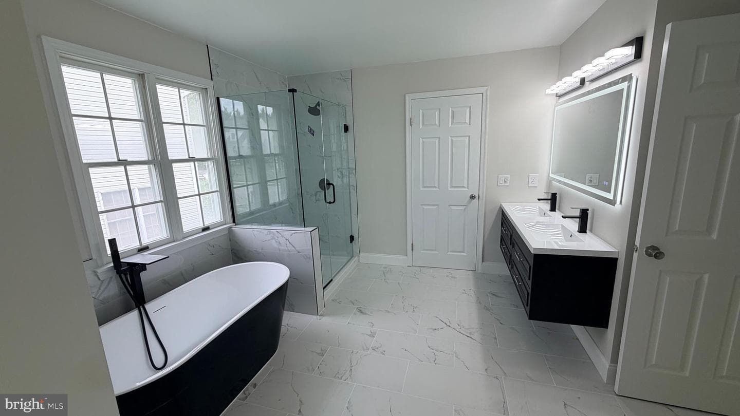1445 Fountain Glen Drive photo 3