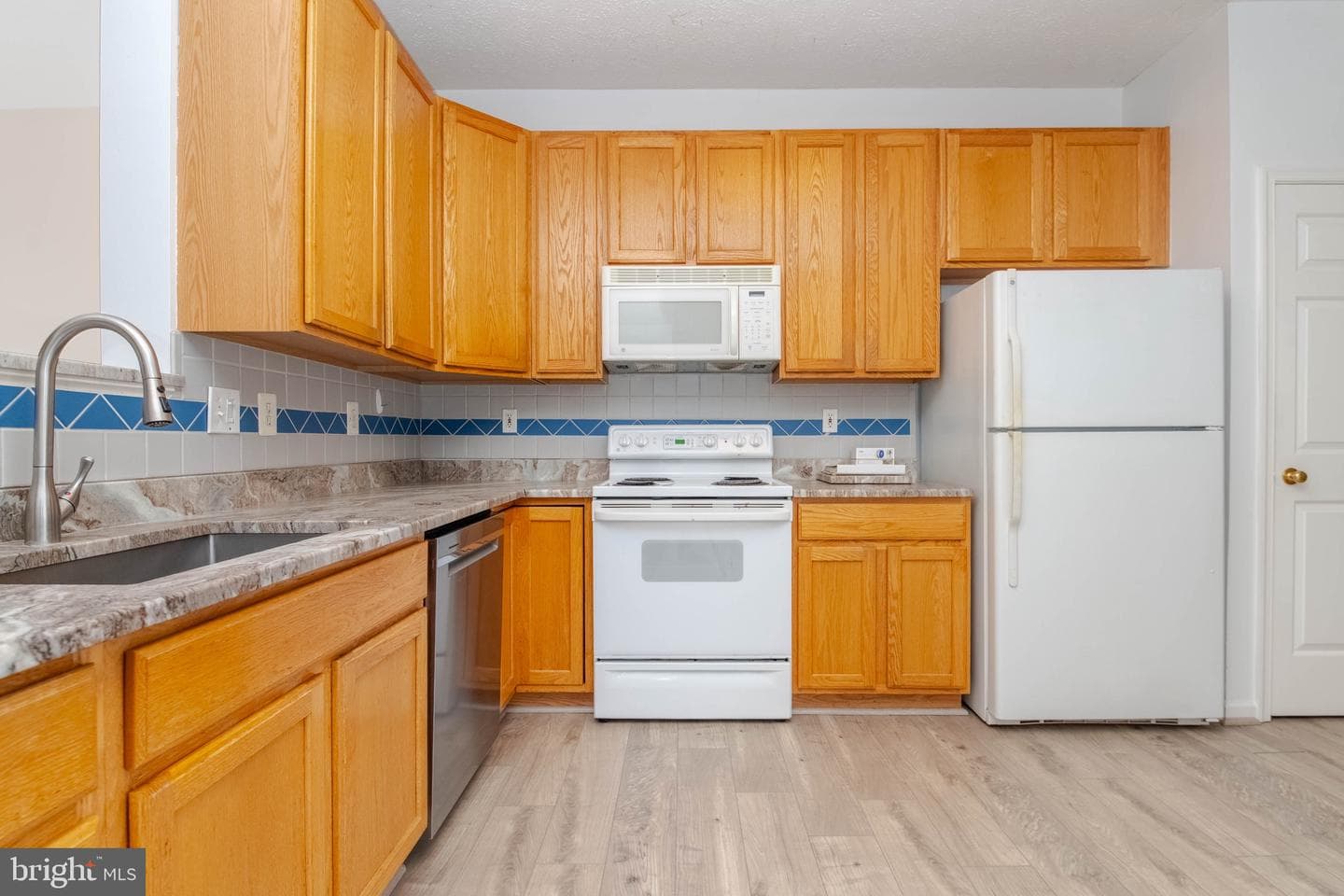 5046 Bristle Cone Circle photo 16