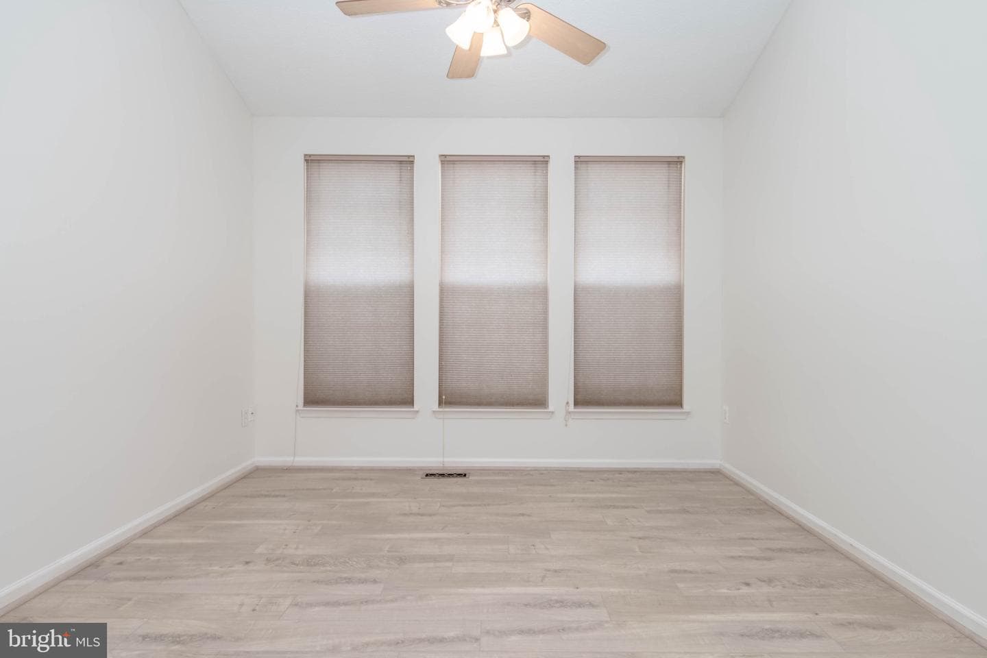 5046 Bristle Cone Circle photo 19