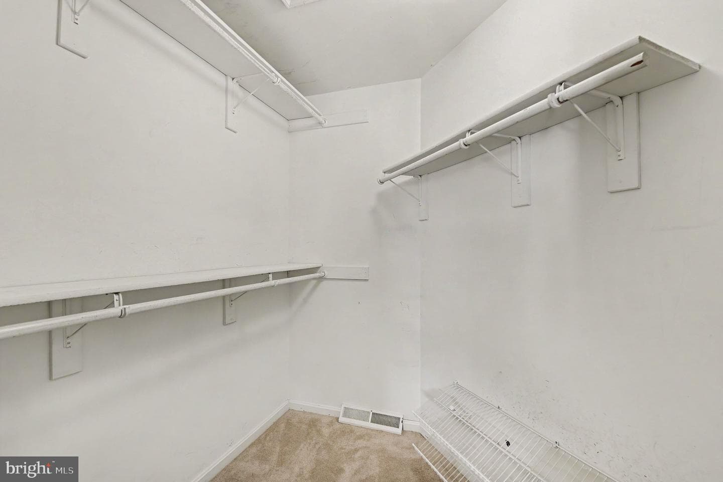 2014 Royal Fern Court photo 24