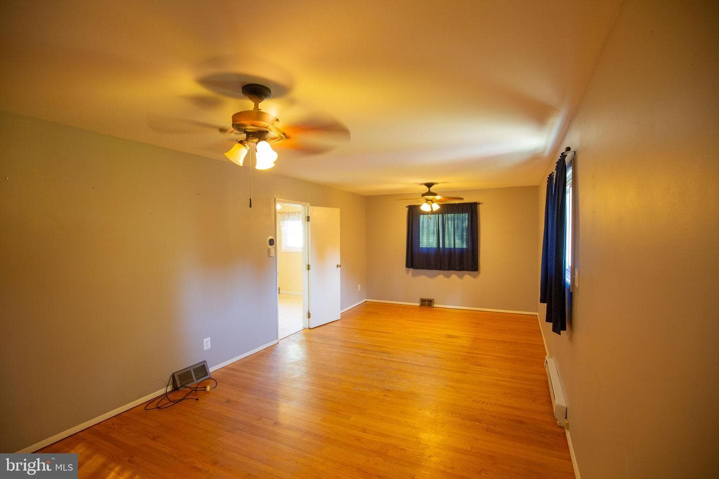 1821 Glenville Road photo 13