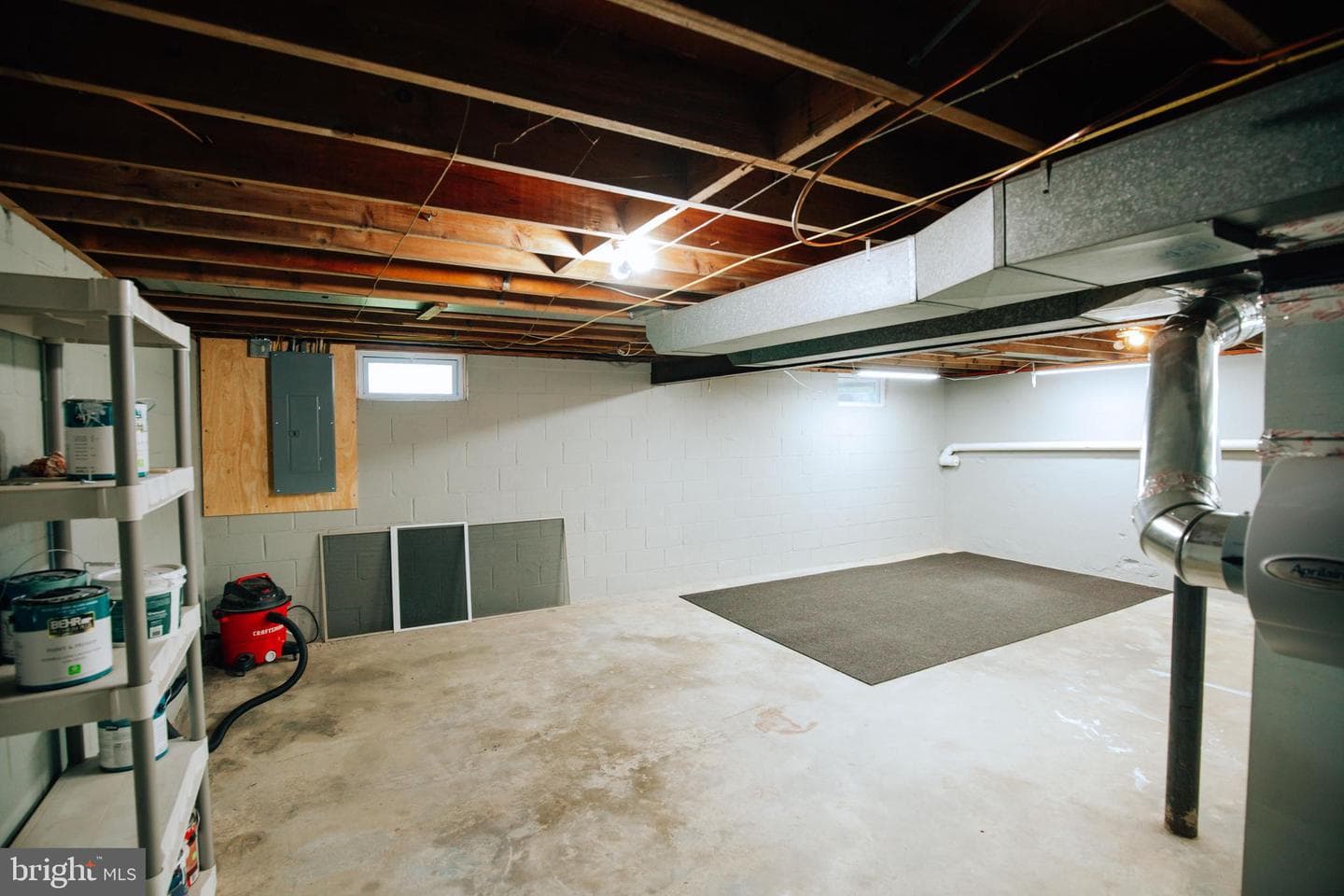 1821 Glenville Road photo 24
