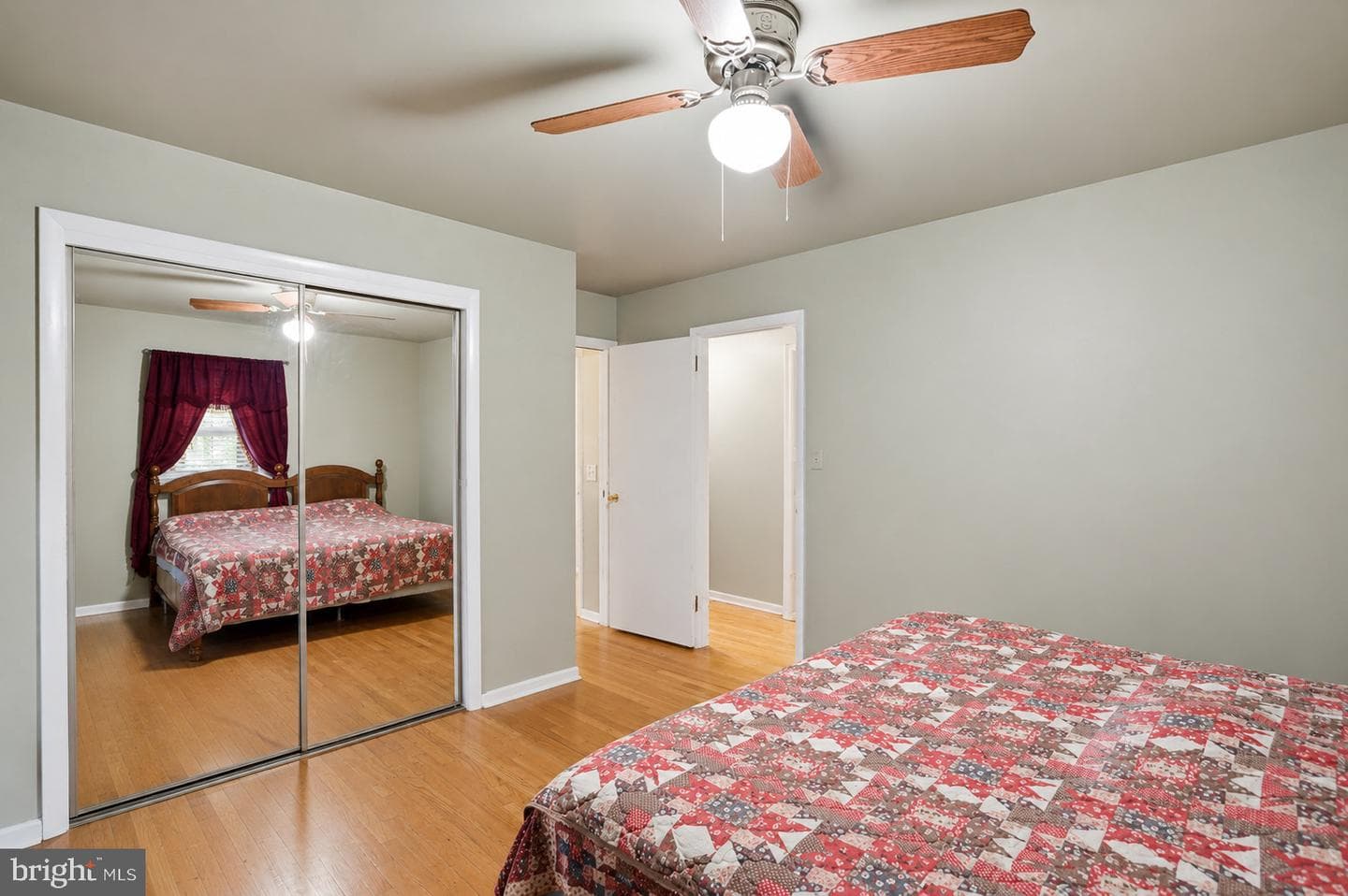 1004 Bernadette Drive photo 10
