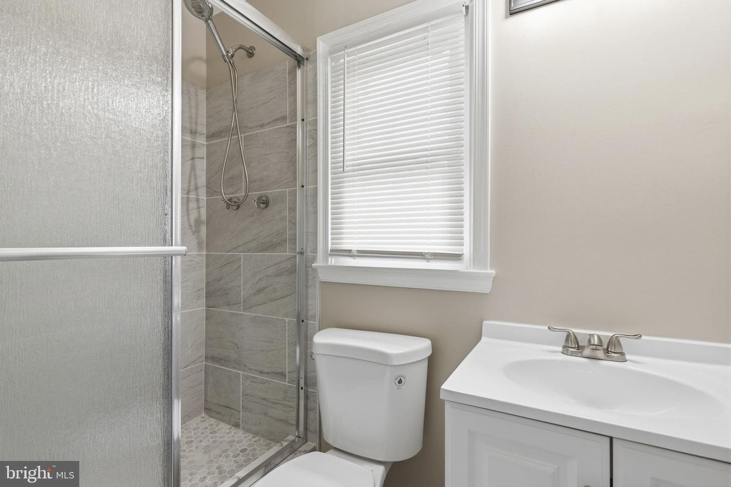 1200 Georgetown Drive photo 17