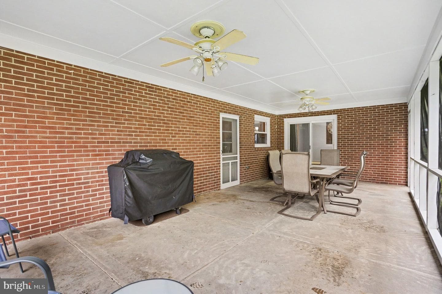 213 Glenwood Road photo 20