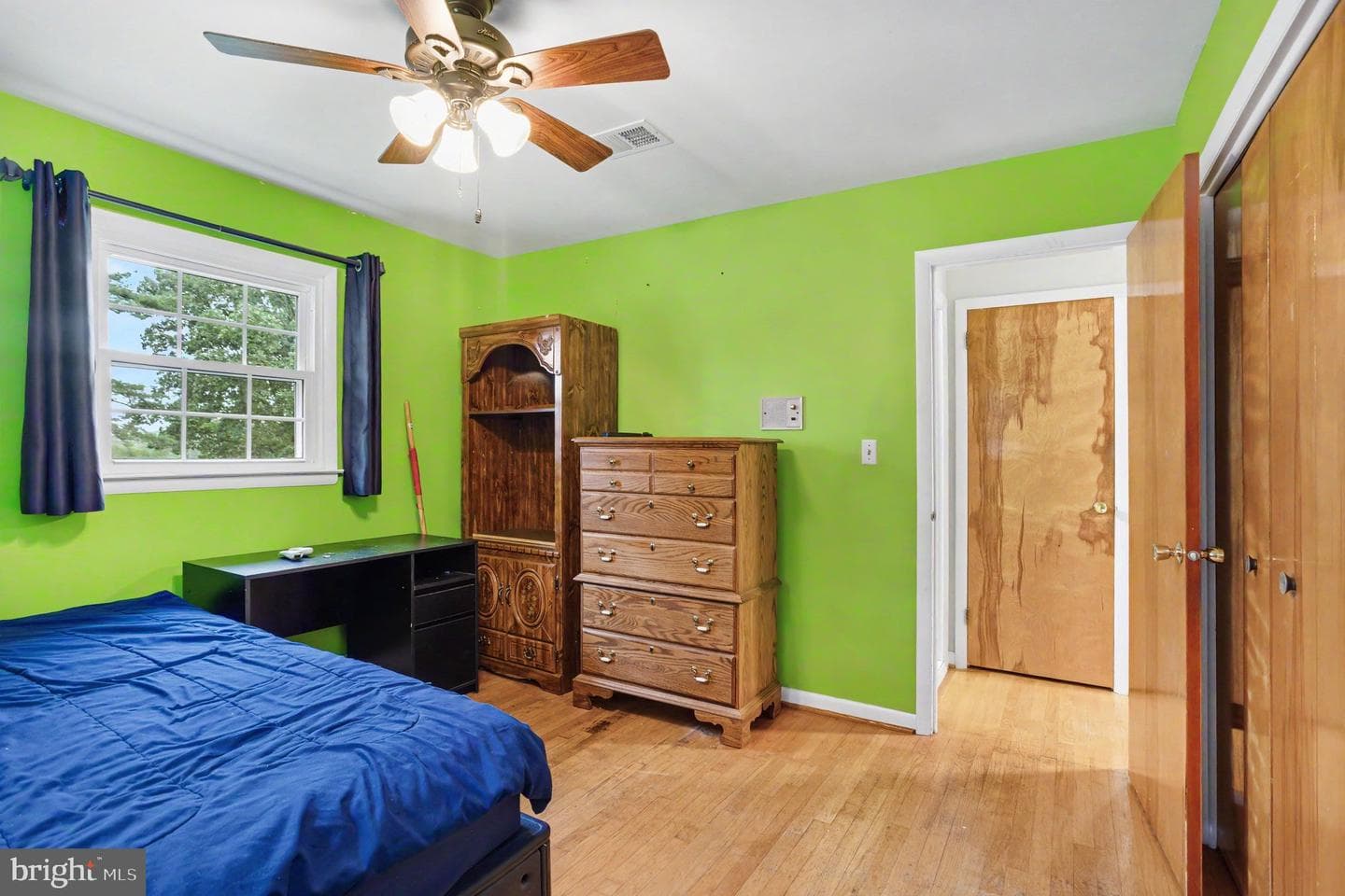213 Glenwood Road photo 32