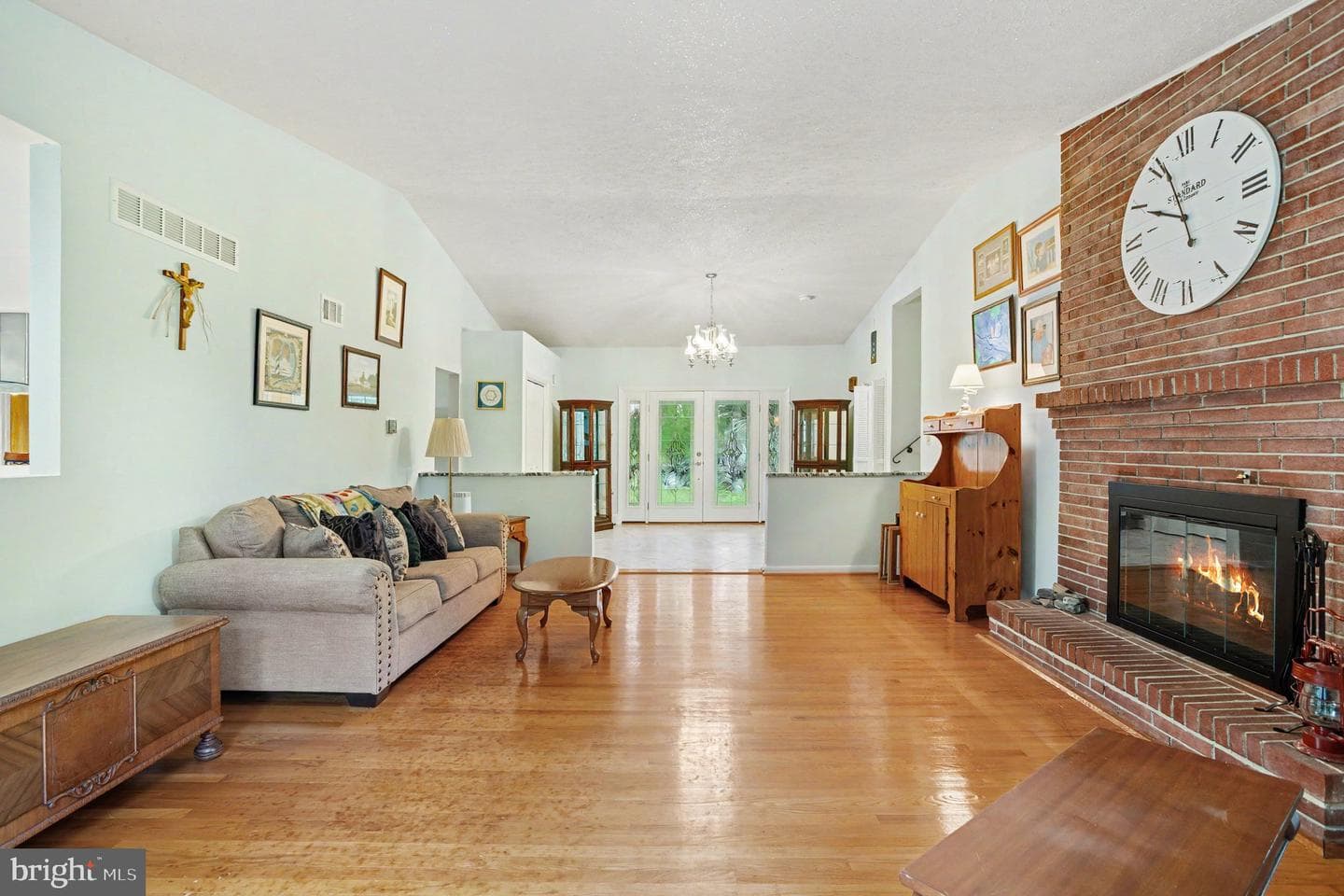 213 Glenwood Road photo 8