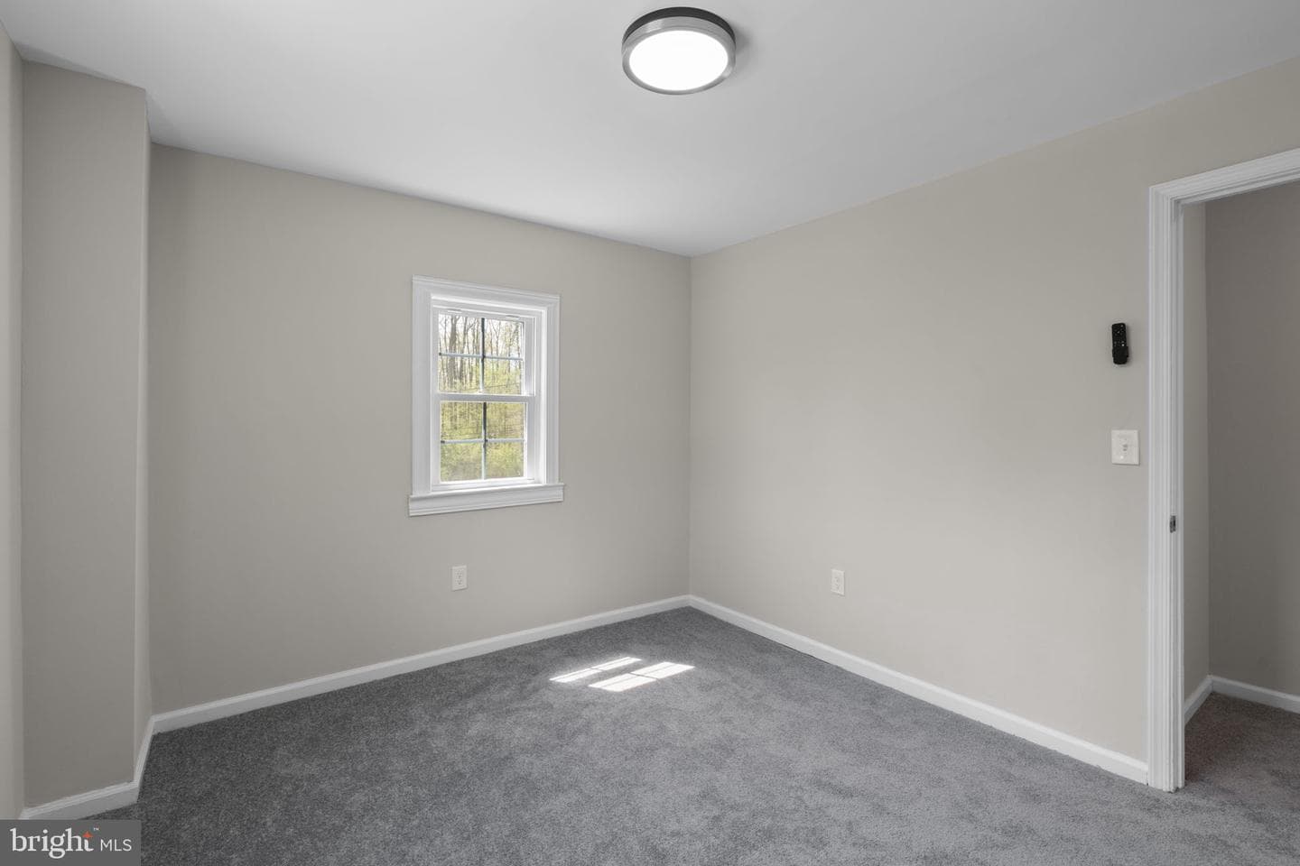 755 Mahan Road photo 23