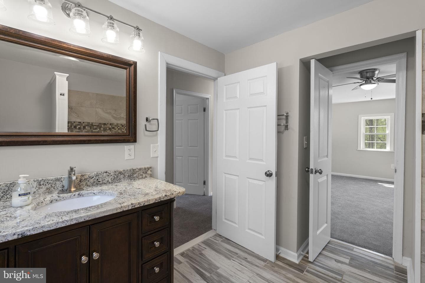 755 Mahan Road photo 32