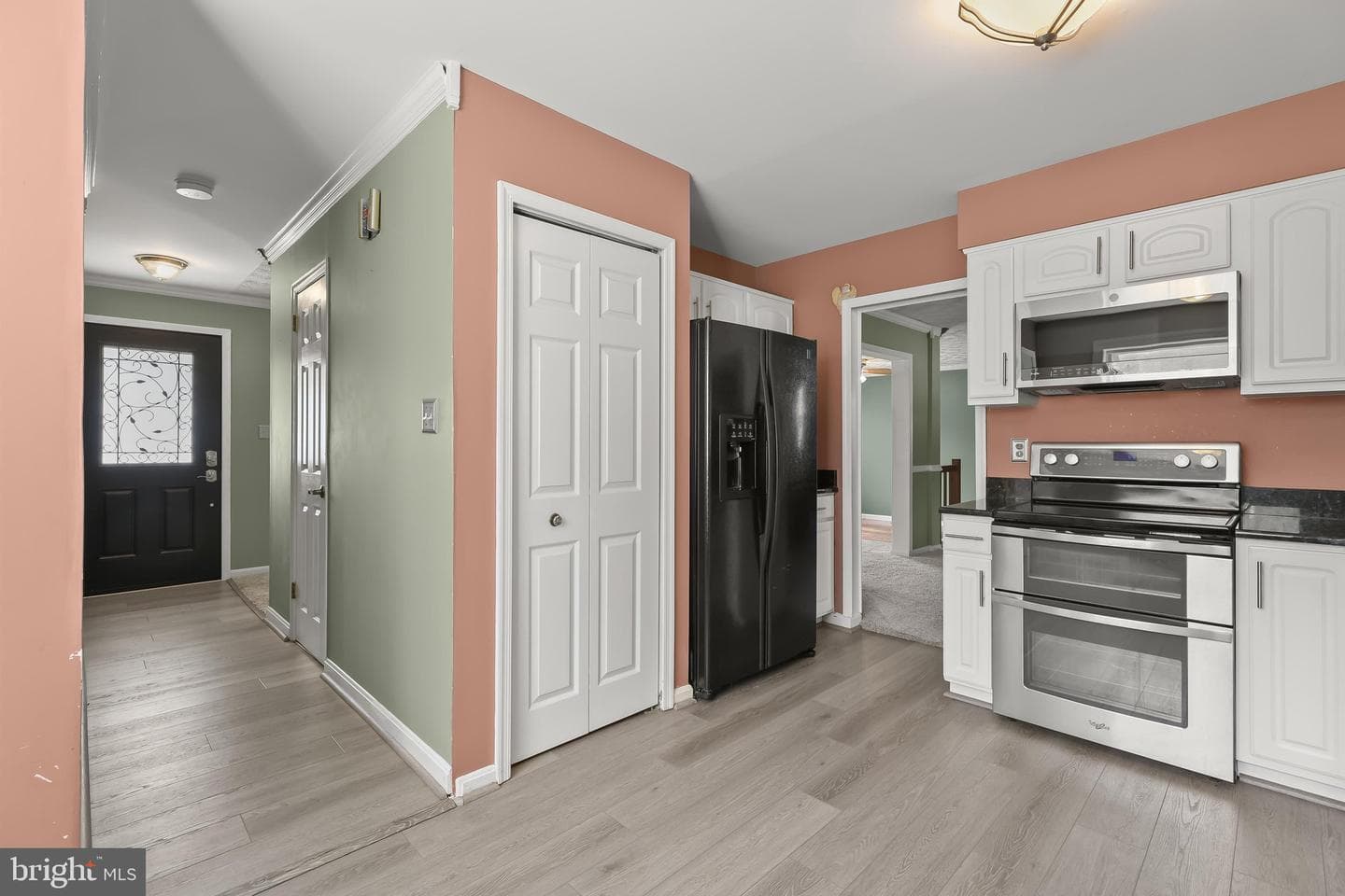 215 Hitching Post Drive photo 20