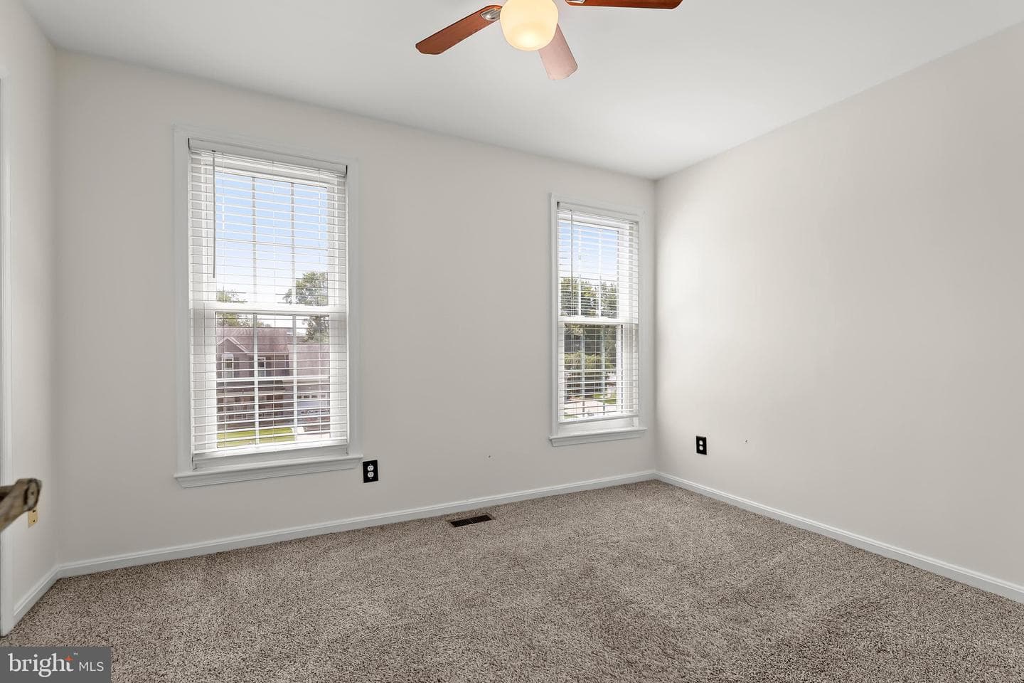 215 Hitching Post Drive photo 37