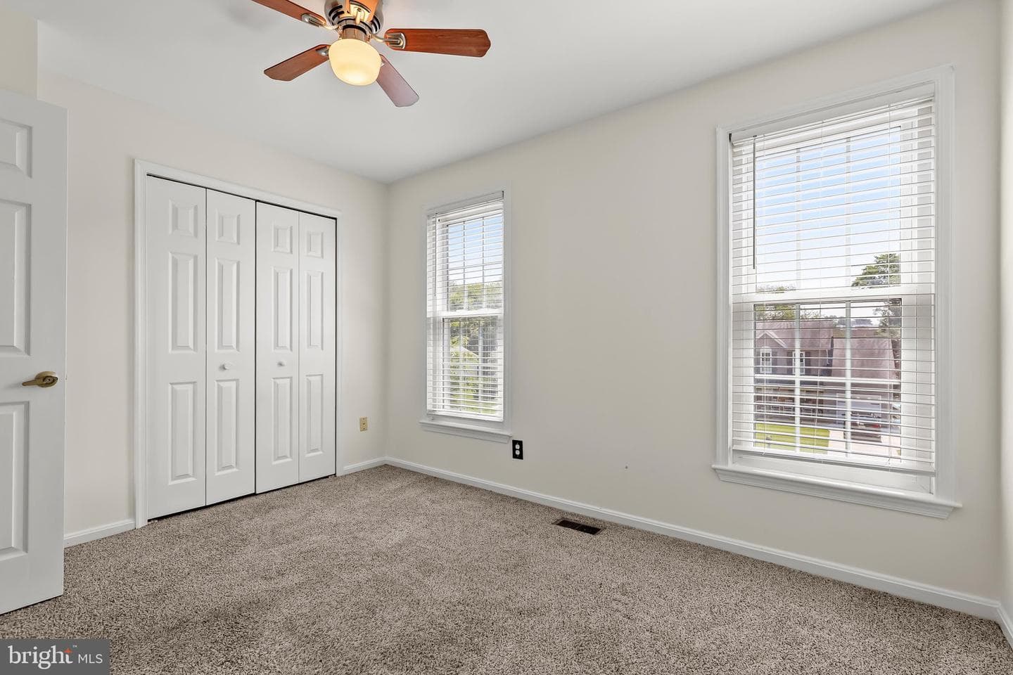 215 Hitching Post Drive photo 38